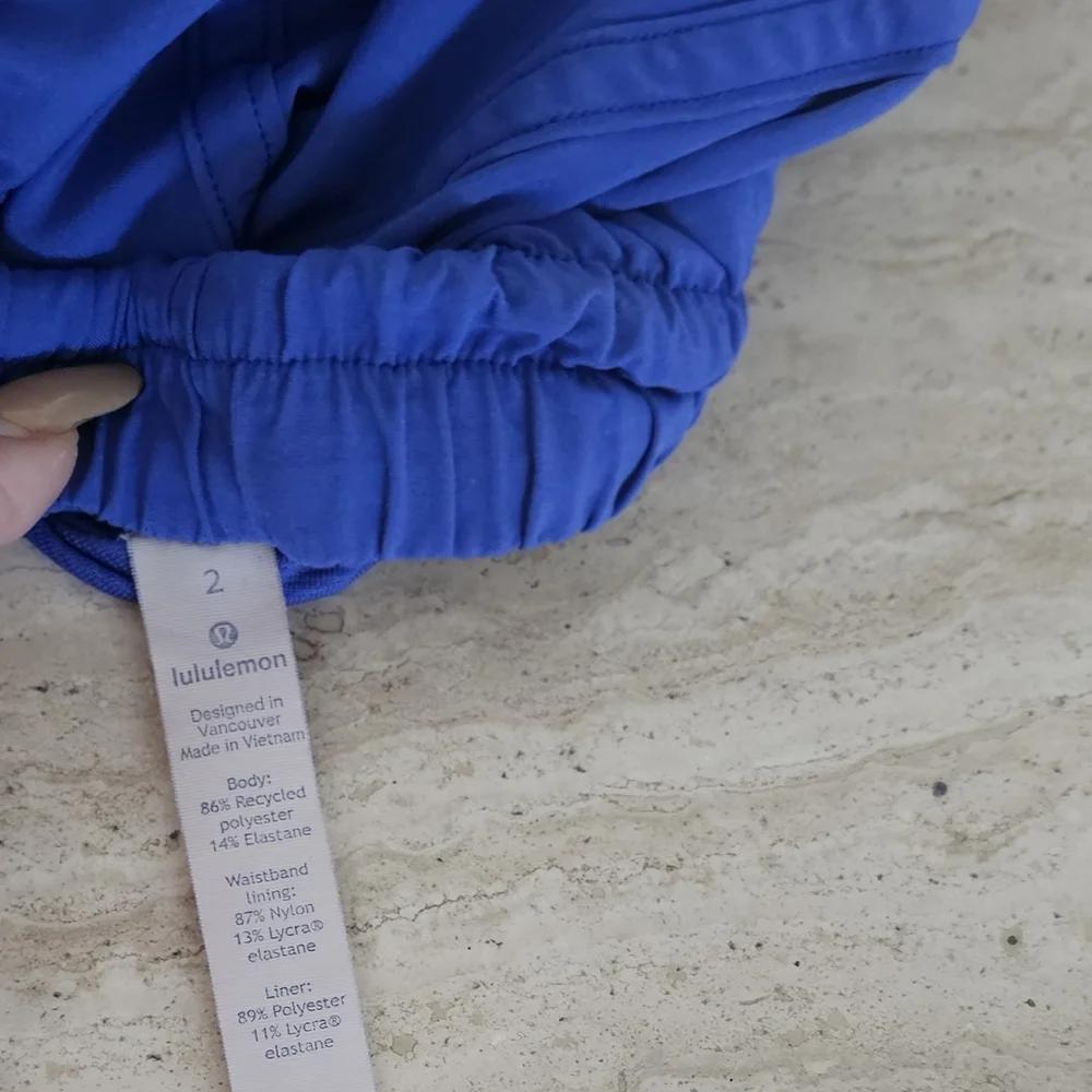 Lululemon Blue Athletic Shorts Lightweight Design - Picture 4 of 4